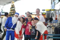 Vietnam Airlines và Jetstar Pacific chào đón Giáng sinh tại các sân bay trên cả nước