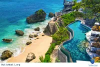 Việt Nam cảnh báo công dân có ý định du lịch Bali (Indonesia)